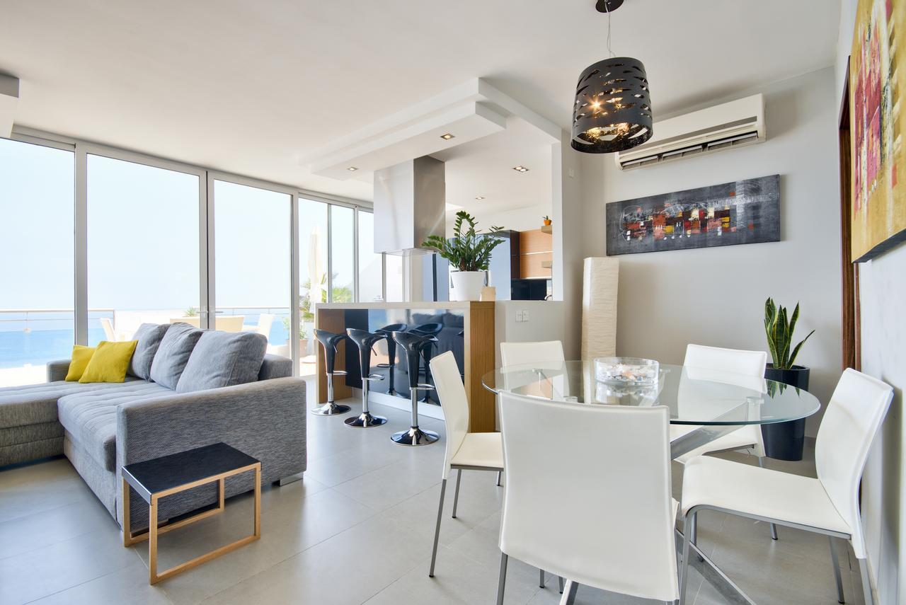 Magnificent Seafront 2-Bedroom Sliema Penthouse Exteriör bild